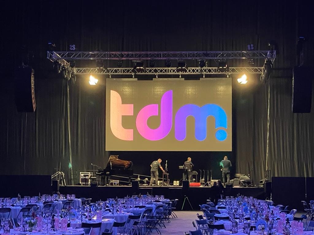 alquiler de pantallas led en Vitoria Gasteiz - TDM Eventos