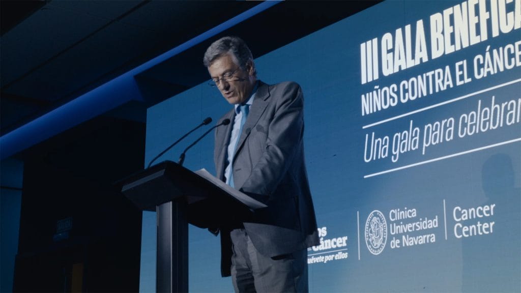 Montaje de pantallas Led y atril